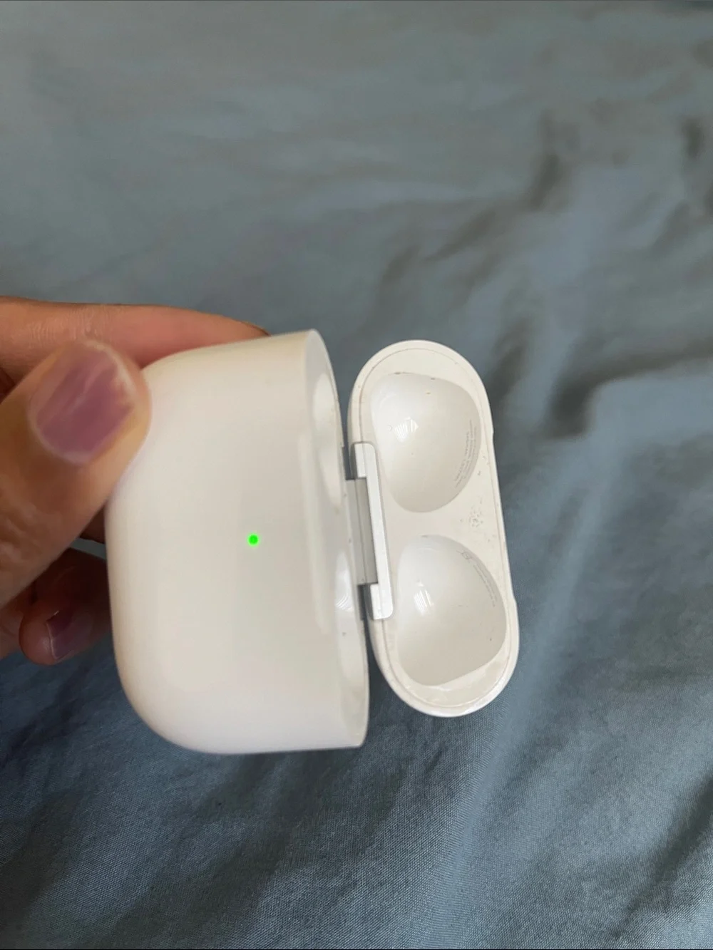 Apple AirPods 3 charging case only